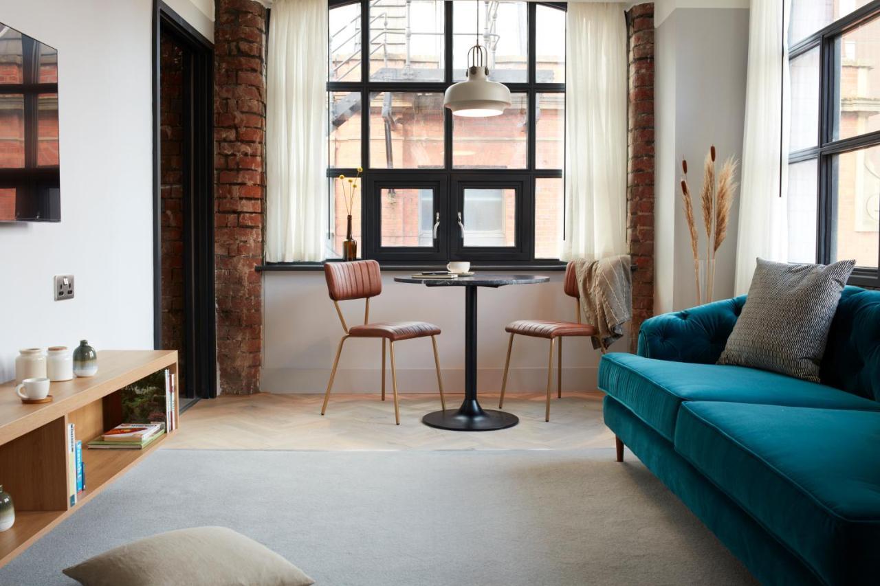Leven Manchester Exteriör bild